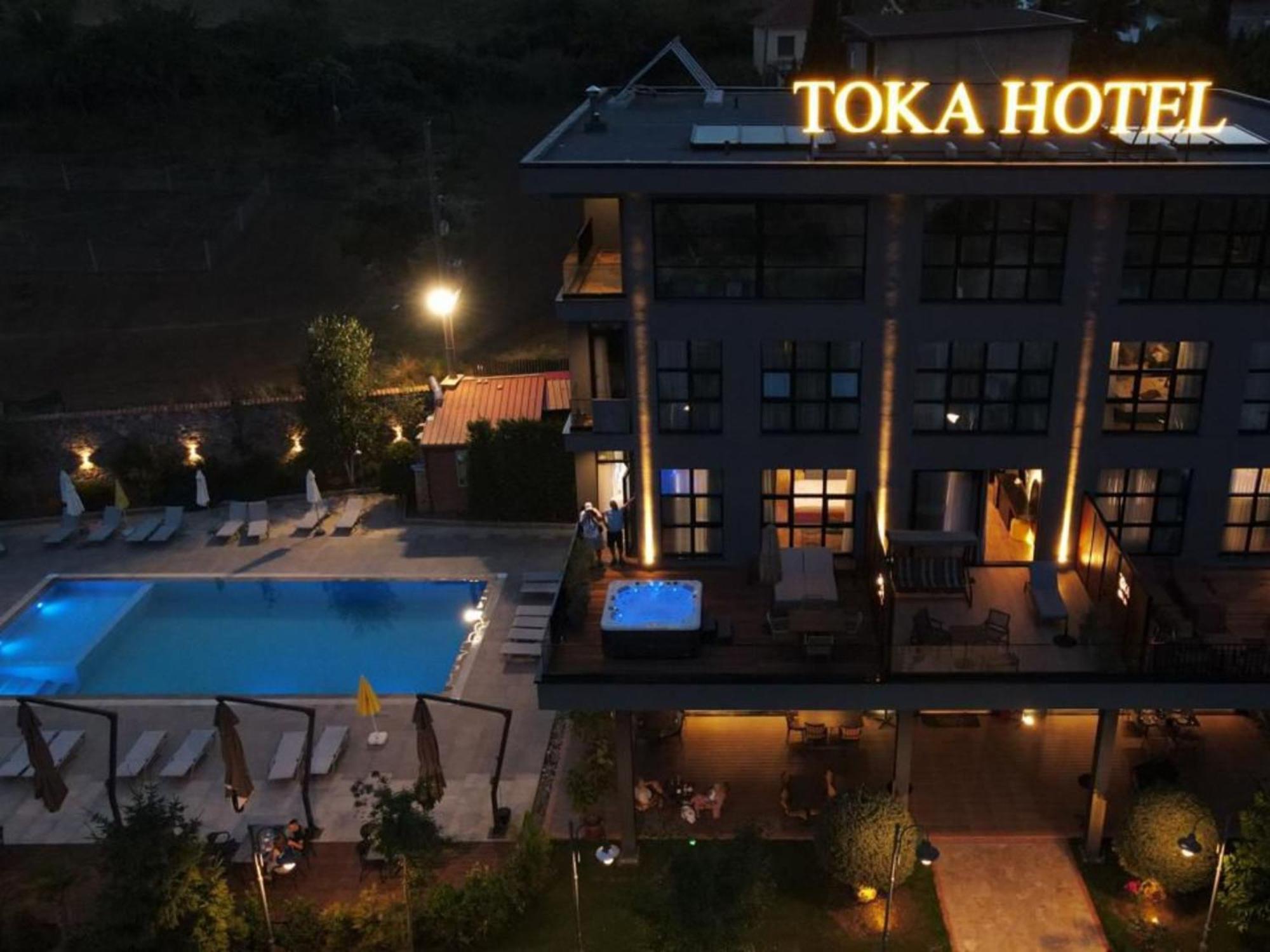 Toka Hotel Restaurant Udenisht Exterior foto